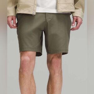 lululemon army green men’s Shorts